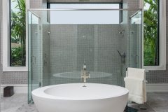 Master Bath | G2-4350-S Santa Cruz House Plan