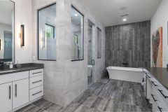 Master Bathroom | G1-3382-S Gardenia House Plan